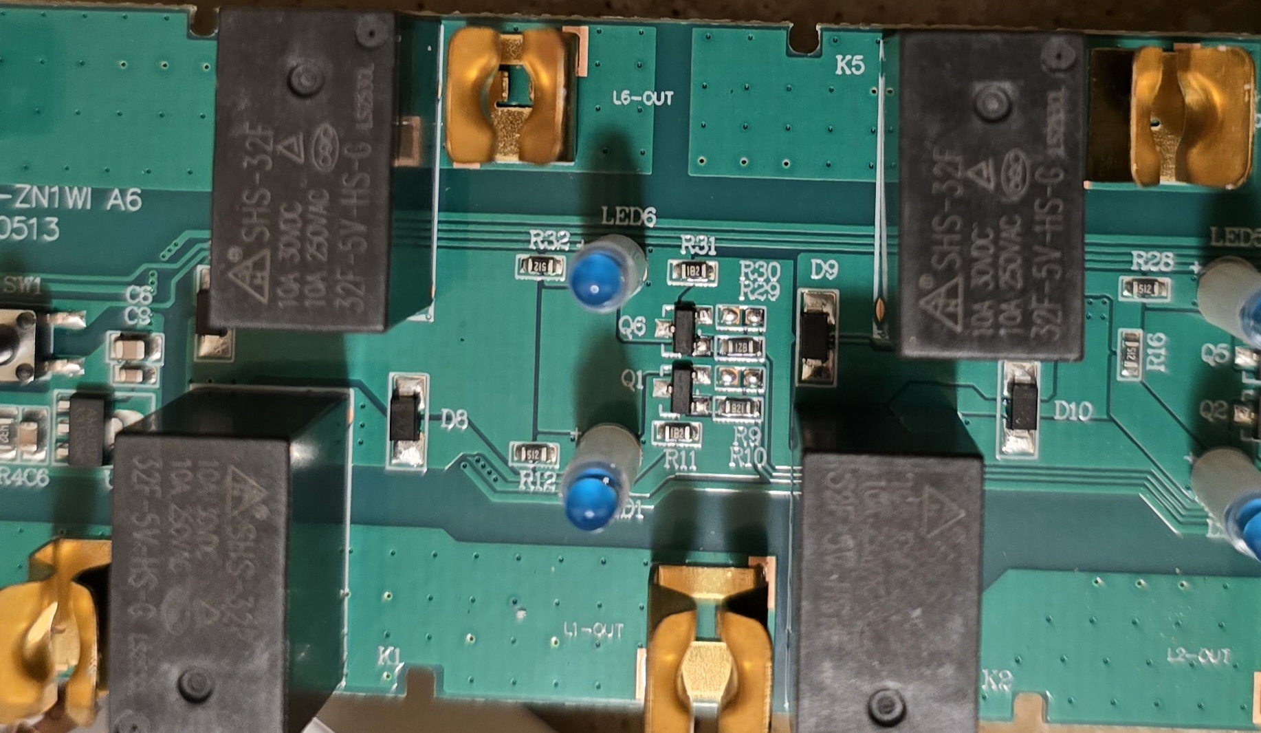 Individual Plug Circuit Individual Plug Circuit